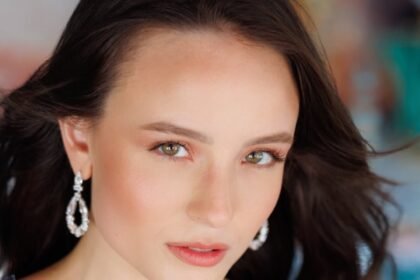 larissa manoela foto